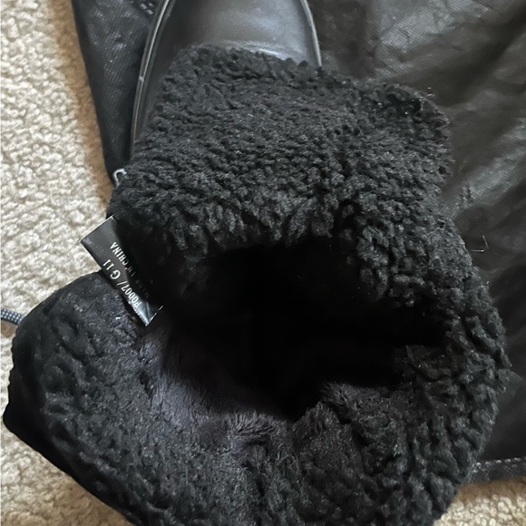 Like New Black Coach Winter Boots Size 5- will fit a size 6! - Picture 4 of 5